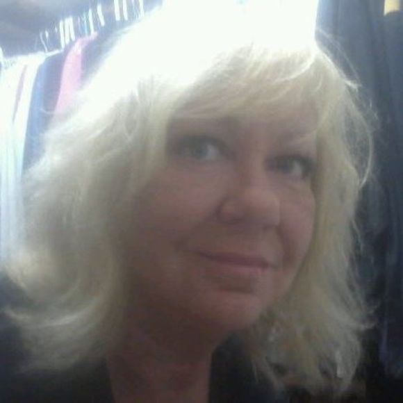 Meet your Posher, Robin - Picture 1 of 1